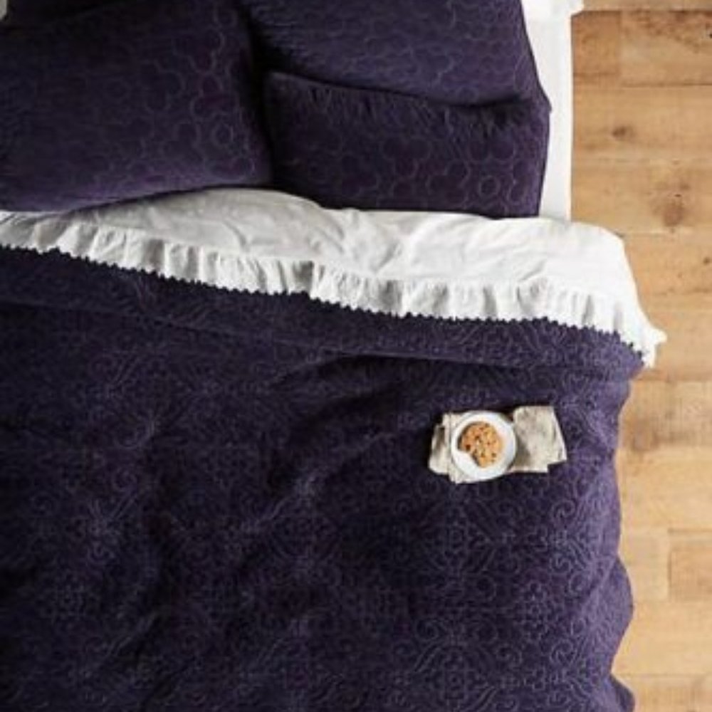 ANTHROPOLOGIE MINAMI RICH NAVY VELVET VELOUR EURO SHAMS *NEW*
